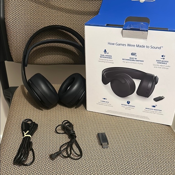 PlayStation Pulse 3D Wireless Headset - Picture 11 of 16